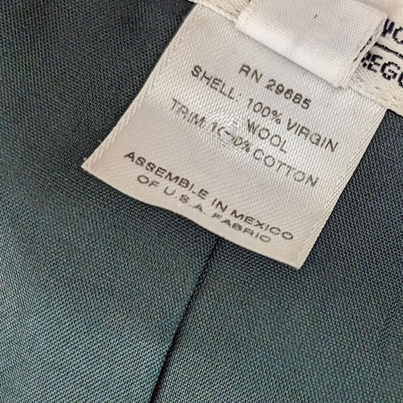 Pendleton Emerald Green Wool Blazer with Mandarin Collar and Velvet Trim | 10 - Picture 9 of 10